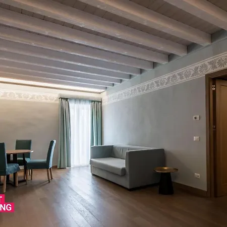 Palazzo De Gregorio Apartmán