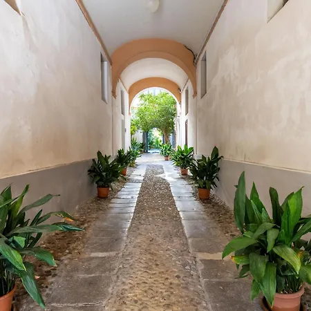 Palazzo De Gregorio Διαμέρισμα